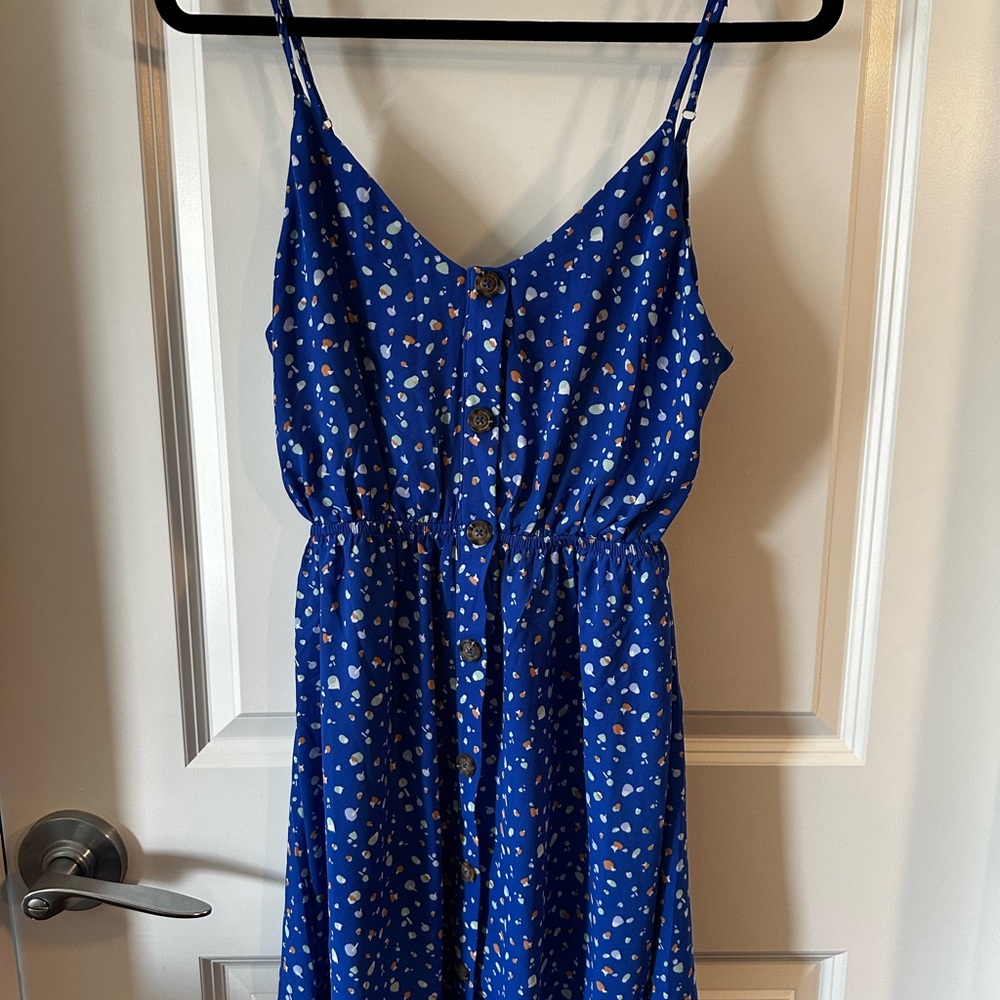 Sienna Sky Blue Printed Sundress – Size Small – Button Front, Tie Back